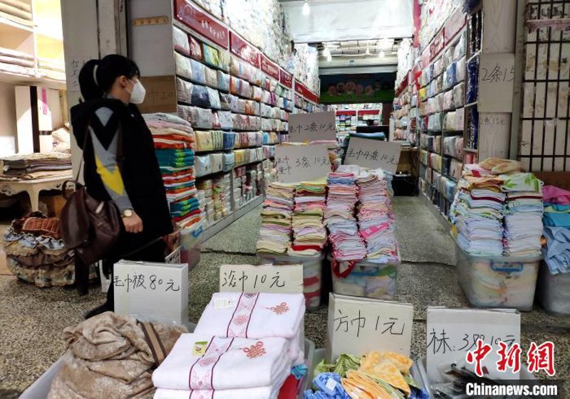 重庆商贸学院是公办还是民办？这个问题让不少学生和家长感到困惑。今天我们就来详细解析一下。